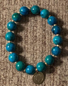 BE ONE. BE KIND. AQUA LAPIS BRACELET WITH GOLD GLASS BEADS